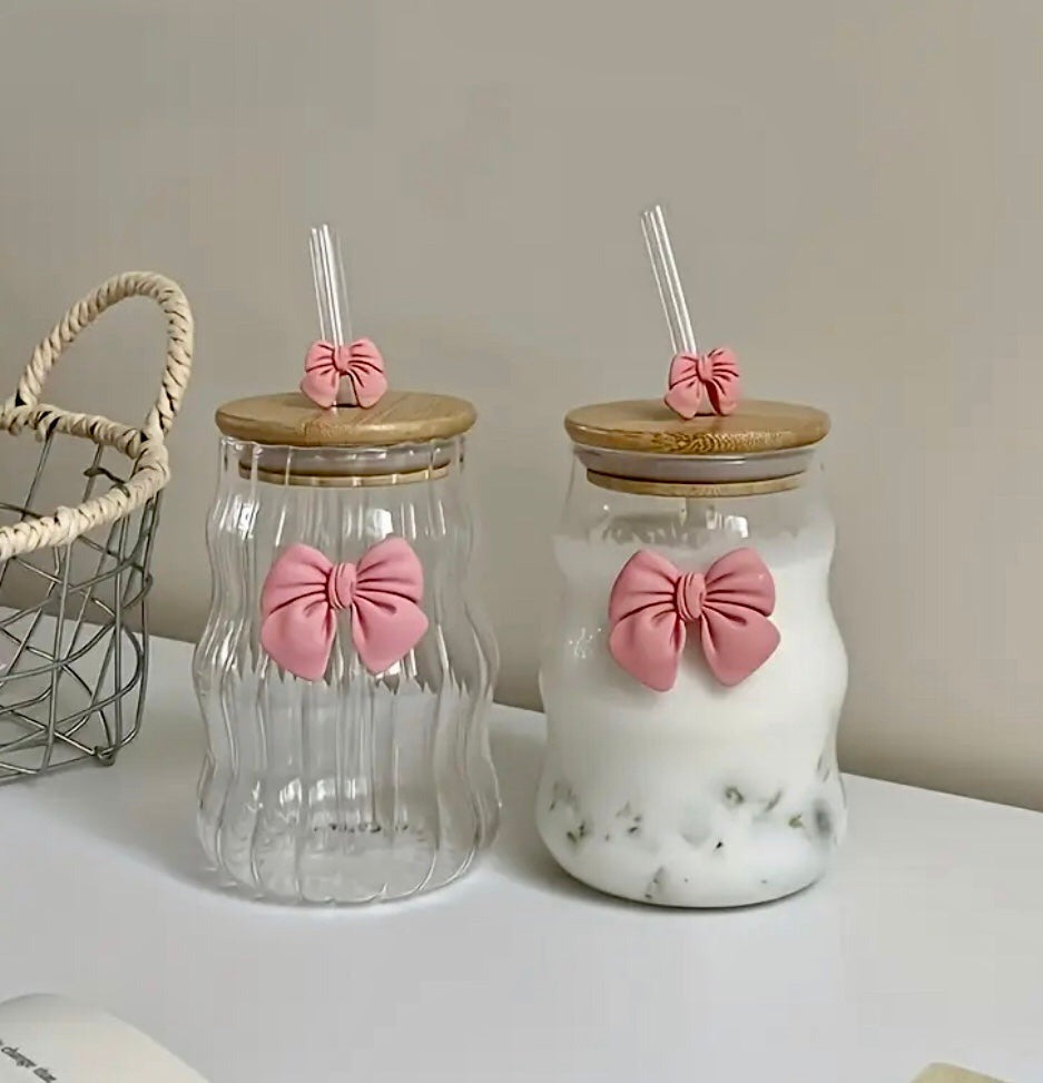 Cute Carve Round Bow Glass Tumbler with Straw & Handle – 400ml sipper